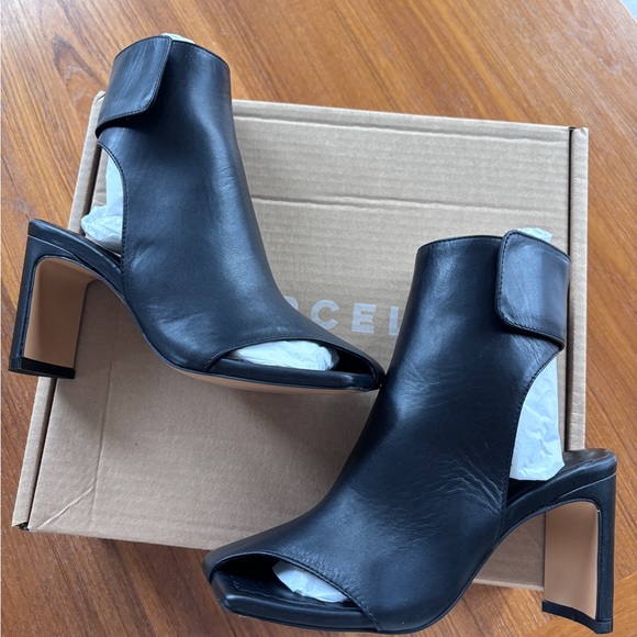 Marcella NYC Reese Sandals Brand New Size 7 - Picture 6 of 6